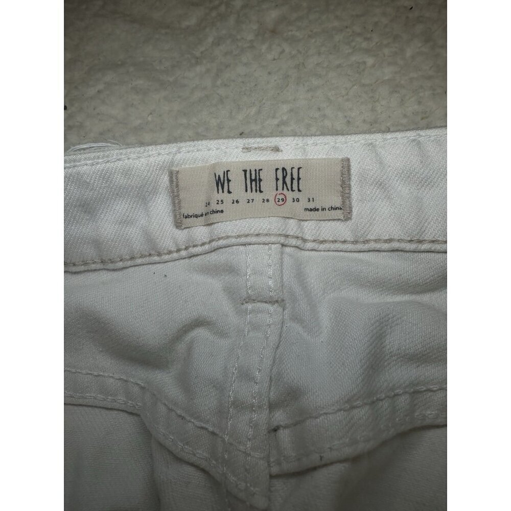 We the Free Denim White Mini Skirt Women's Sz 29 Distressed raw Hem Button Fly - Picture 4 of 5
